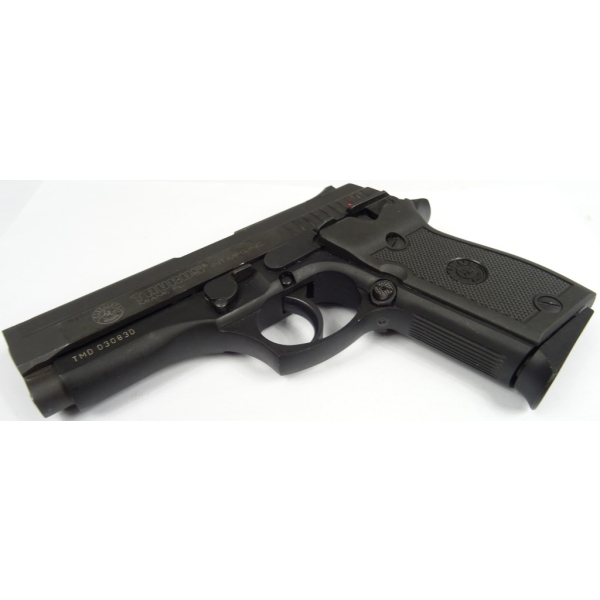 Pistolet Taurus PT908 kal. 9x19mm